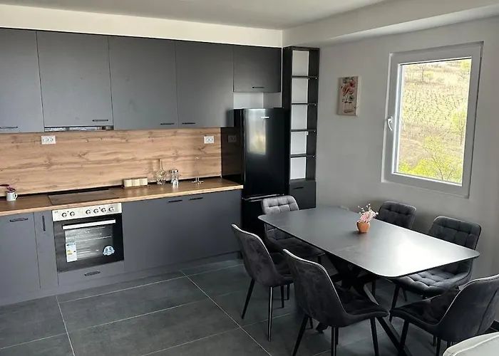 Luxury Jacuzzi View Free Parking * Szkopje