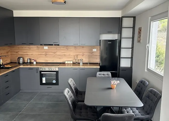 Luxury Jacuzzi View Free Parking Apartman